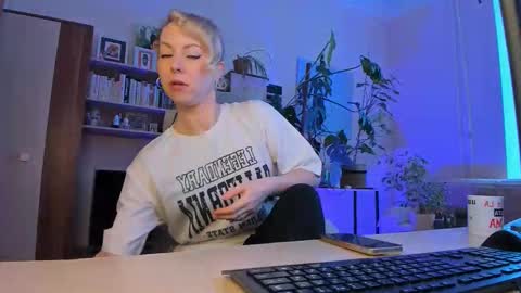 Lylith Skye NO NUDE model online show from 03/17/26, 05:00