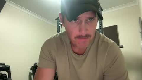 Snapshot of lymbo5 chatting on 12/09/24, 04:37 LYMBOZZ online show from 12/09/24, 04:37