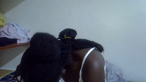 lyn_anna online show from 02/21/26, 02:01