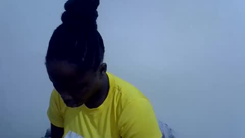 lyn_anna online show from 05/21/26, 02:35