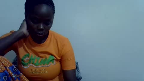 lyn_anna online show from 07/05/26, 06:04