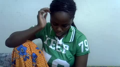 lyn_anna online show from 07/12/26, 11:51