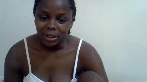 lyn_anna online show from 07/15/26, 07:24