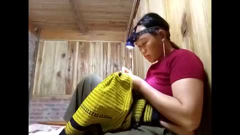 lyn_eva online show from 05/23/26, 04:18