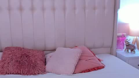 Lyn online show from 10/04/25, 11:08