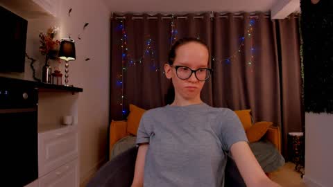 Sara online show from 02/01/25, 07:13