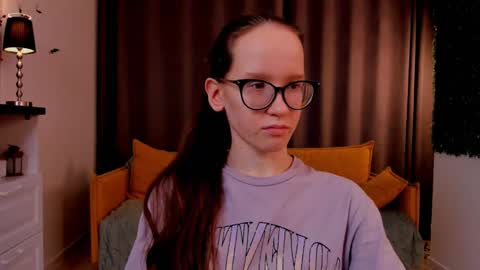 Sara online show from 02/20/25, 10:37