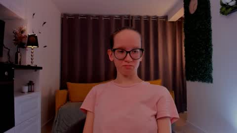 Sara online show from 03/01/25, 07:26