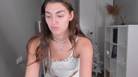 Snapshot of lynn_jackson chatting on 01/04/25, 06:19 LYNN online show from 01/04/25, 06:19