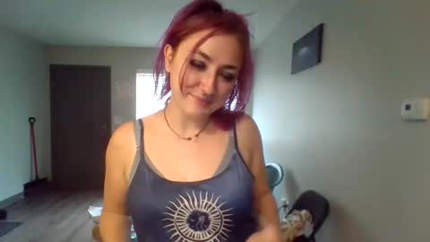 Lynn  online show from 04/13/26, 04:45