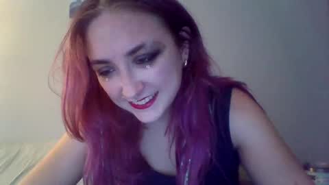 Lynn  online show from 06/16/26, 08:33