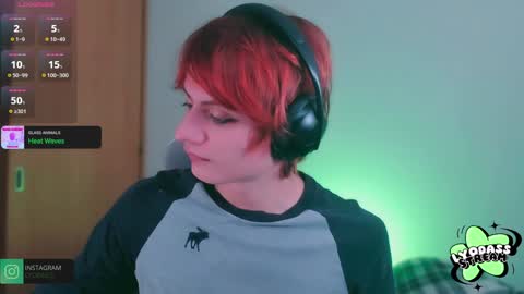 Snapshot of lyodass chatting on 01/09/25, 08:11 Lyodass online show from 01/09/25, 08:11