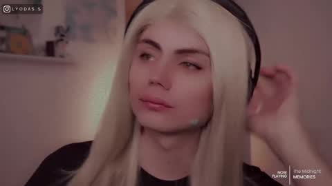 Lyodass online show from 03/24/26, 12:48