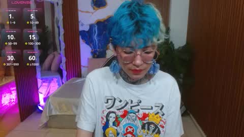 lyra_tay online show from 03/12/26, 11:27