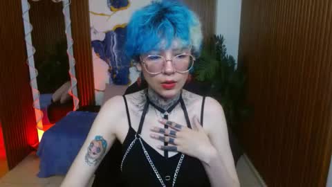 lyra_tay online show from 03/29/26, 11:32