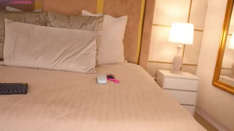    online show from 03/12/26, 11:27