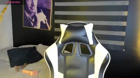 lyralux10 online show from 09/14/25, 04:55