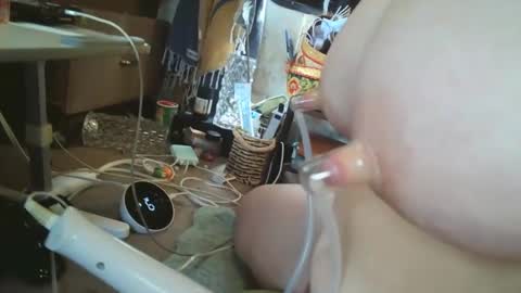 Snapshot of lyrann1 chatting on 12/14/24, 09:56 Lyra Ann online show from 12/14/24, 09:56