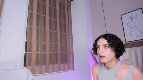 Lyravendrell online show from 01/19/26, 12:20