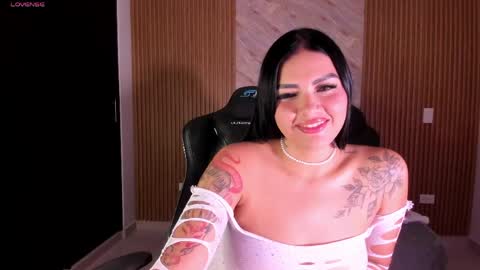    VIVIANA    online show from 05/31/26, 03:04