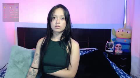 Snapshot of lyshana chatting on 11/04/25, 05:01 lyshana online show from 11/04/25, 05:01