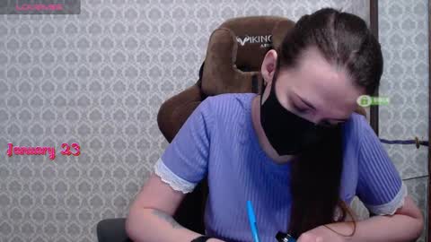 Snapshot of m00n8kiki chatting on 01/23/25, 07:11 Ksu online show from 01/23/25, 07:11