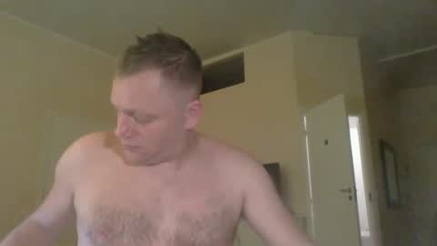 Snapshot of m15kala chatting on 10/09/25, 10:57 m15kala online show from 10/09/25, 10:57