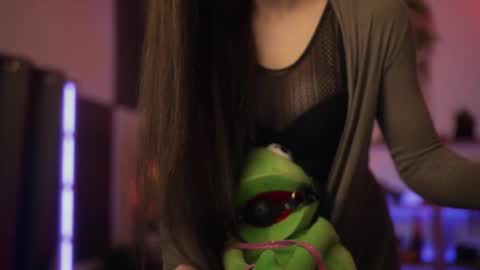 M1A  Dddy online show from 10/15/25, 08:53