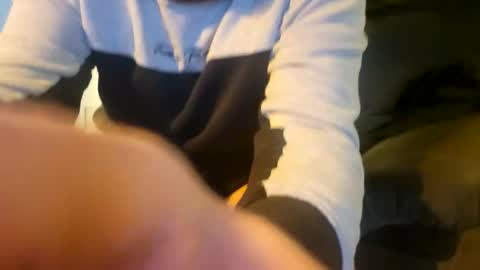 Snapshot of m1guele chatting on 12/05/24, 11:51 Fucklover online show from 12/05/24, 11:51