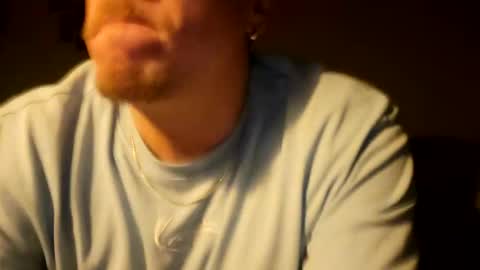 Snapshot of m1guele chatting on 01/06/25, 09:32 Fucklover online show from 01/06/25, 09:32