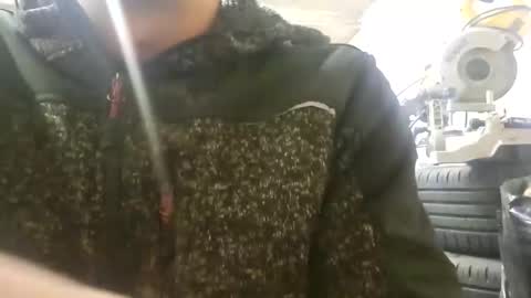 Snapshot of m1guele chatting on 02/09/25, 07:09 Fucklover online show from 02/09/25, 07:09