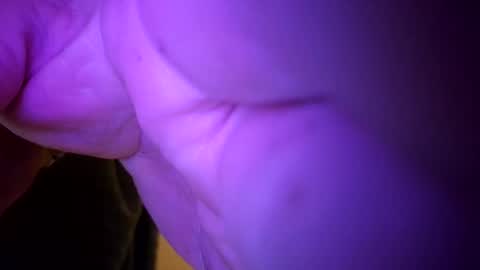 Snapshot of m1guele chatting on 12/05/25, 12:30 Fucklover online show from 12/05/25, 12:30