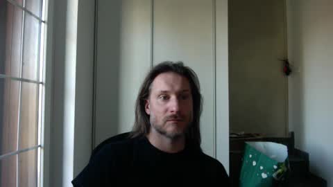 Snapshot of m4rduk81 chatting on 01/18/25, 12:04 m4rduk online show from 01/18/25, 12:04