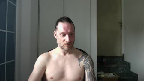 Snapshot of m4rduk81 chatting on 03/11/25, 09:02 m4rduk online show from 03/11/25, 09:02