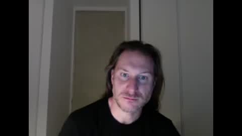 Snapshot of m4rduk81 chatting on 10/20/25, 03:51 m4rduk online show from 10/20/25, 03:51