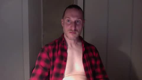 Snapshot of m4rduk81 chatting on 11/12/25, 06:30 m4rduk online show from 11/12/25, 06:30