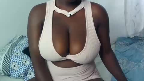 m_tits3 online show from 09/10/25, 09:31