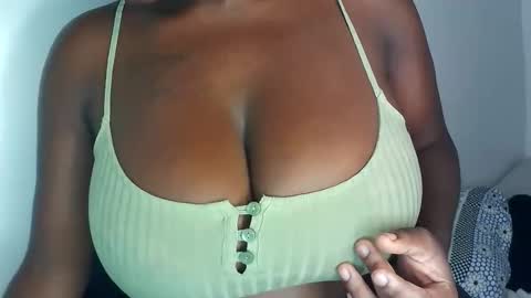 m_tits3 online show from 09/12/25, 02:22