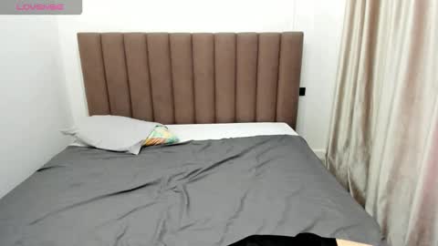 maakimita online show from 12/03/25, 07:49