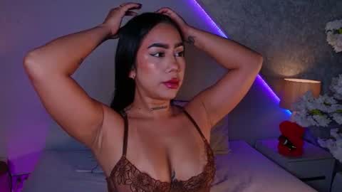 Snapshot of maaluuh chatting on 06/30/26, 04:30 Malu Lopez online show from 06/30/26, 04:30