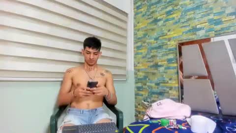 itgram pezlo josue online show from 02/03/25, 03:49
