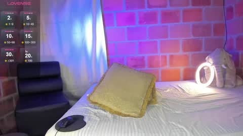   online show from 12/02/24, 11:23