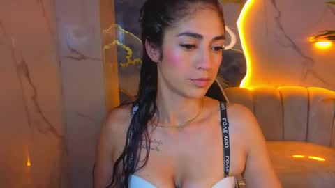 Mabell online show from 05/16/26, 02:52