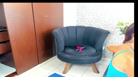 Snapshot of mabelsaravia chatting on 01/18/26, 05:50 mabel online show from 01/18/26, 05:50