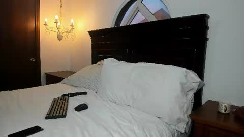 Snapshot of mabelsaravia chatting on 07/10/26, 10:23 mabel online show from 07/10/26, 10:23