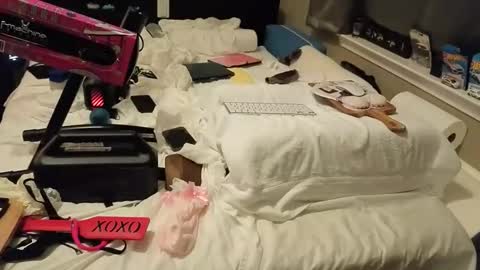 mac1119 online show from 11/21/25, 08:24