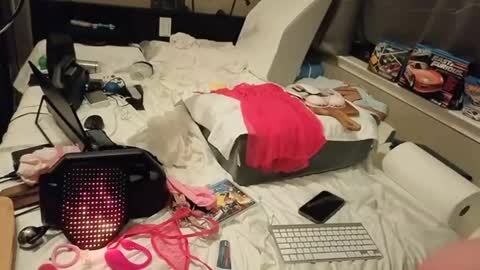 mac1119 online show from 12/22/25, 04:53