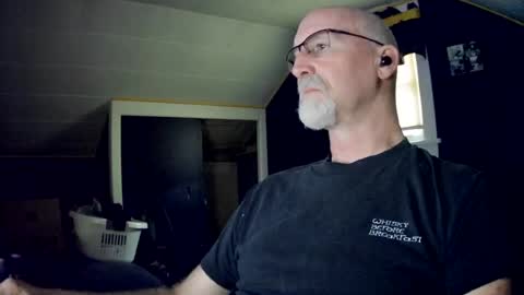 mac8181 online show from 08/02/26, 10:25