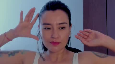 Maca online show from 11/18/25, 04:22