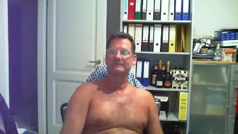 macfly67 online show from 06/24/26, 10:09